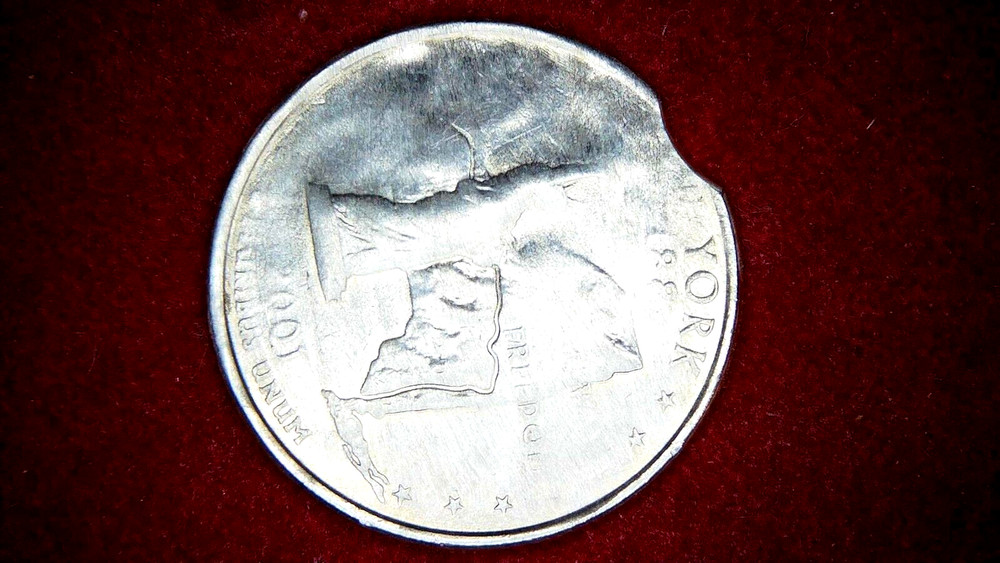 2001 NY QUARTER ERROR STRIKED-OBV-RVS-75