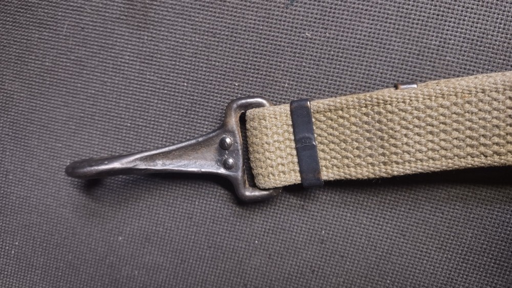 Original  Snap For Cavalry, Paratrooper M1941 Canteen Extension Hanger Web Strap