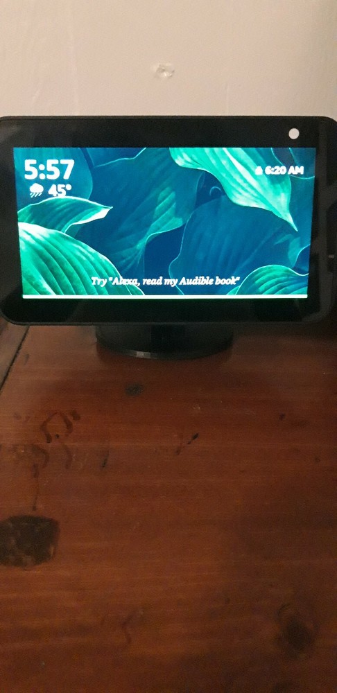 Amazon echo show 5 STAND