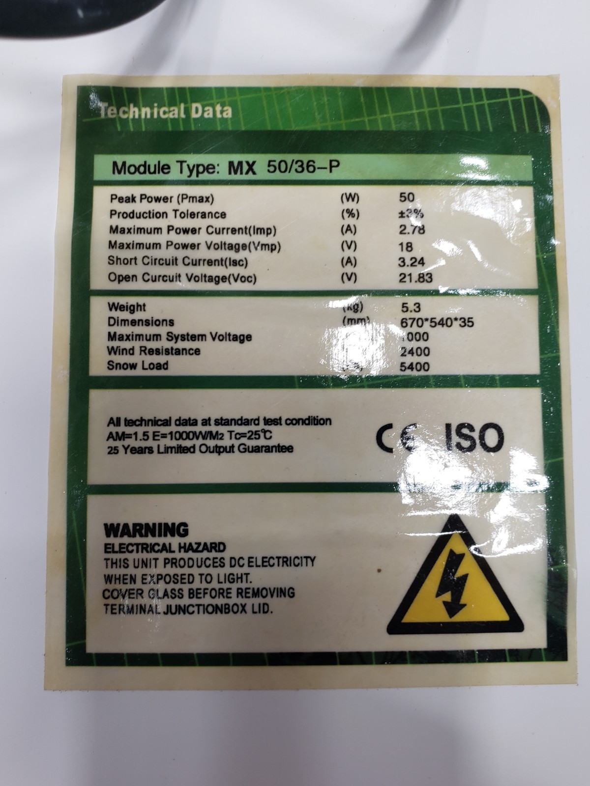 Fuel-Less Generator by Humless Lion Energy 50W Solar Panel Power Connector