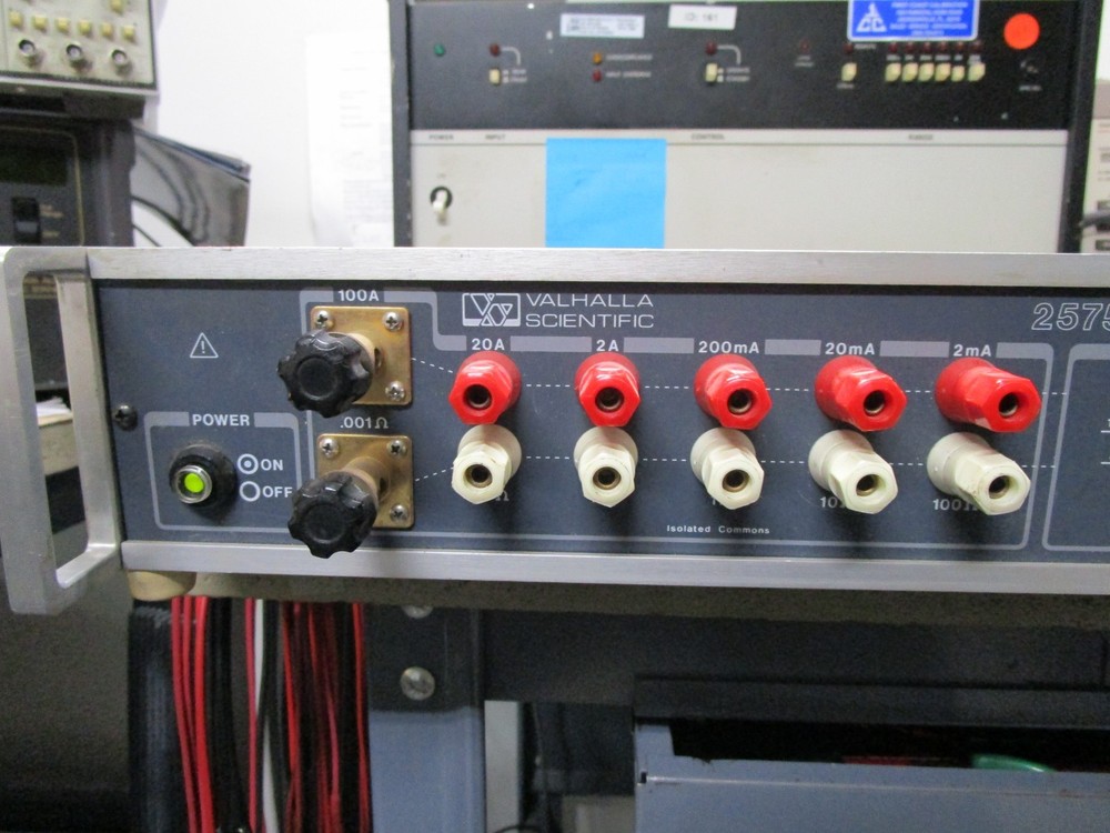VALHALLA SCIENTIFIC 2575A AC / DC - ACTICE CURRENT SHUNT - FULLY FUNCTIONAL