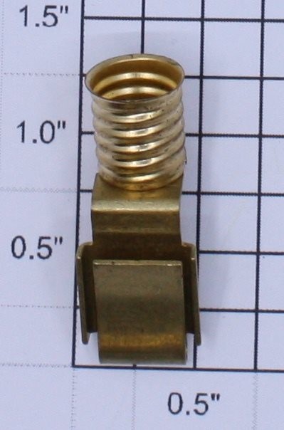 Lionel 221-33 Brass Lamp Socket with Bracket