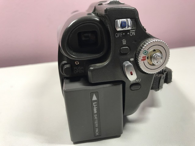 Panasonic VDR-D100 Camcorder - Silver
