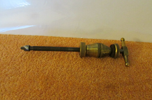 VINTAGE RG HAWK PLUMBING EXTRACTOR