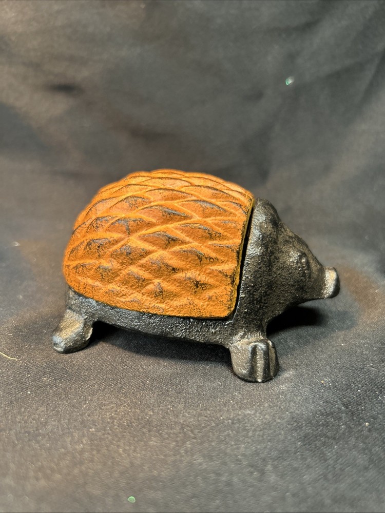 Small Cast Iron Hedgehog Hide a Key / Trinket Box