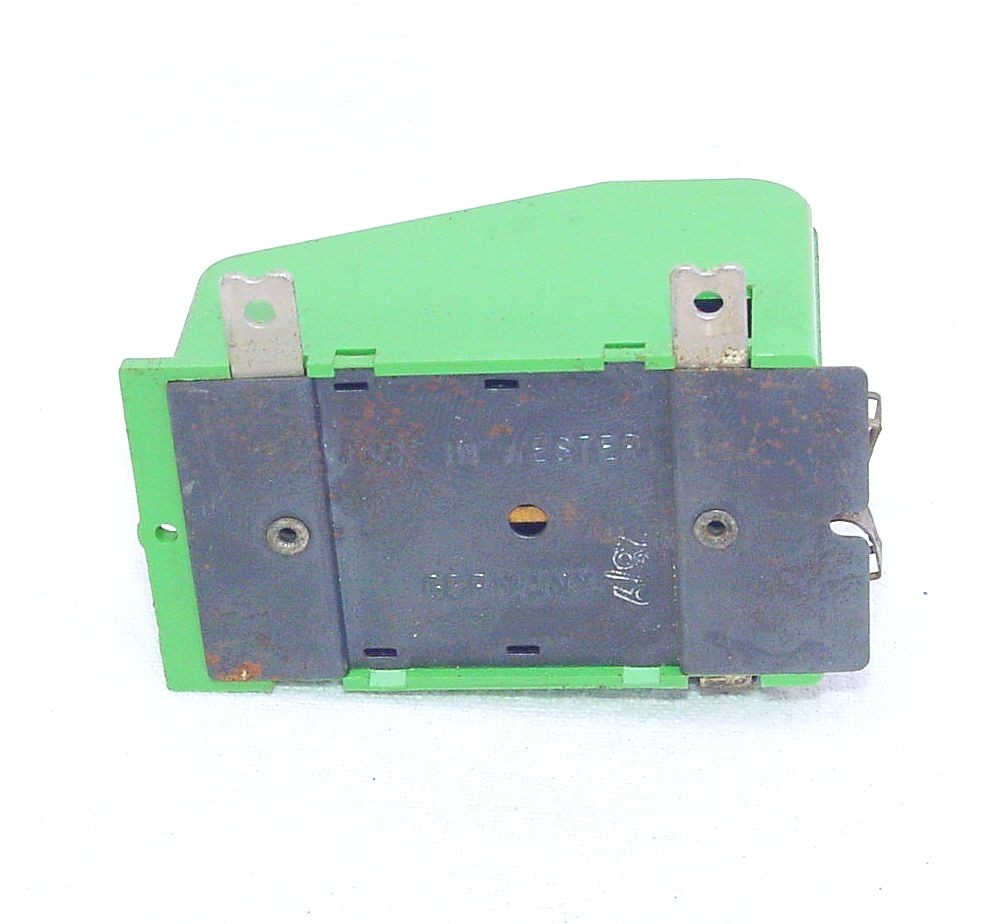 Fleischmann HO DC 1:87 ON/OFF LIGHT SWITCH CONSOL Floor Panel Block Unit NM`80!