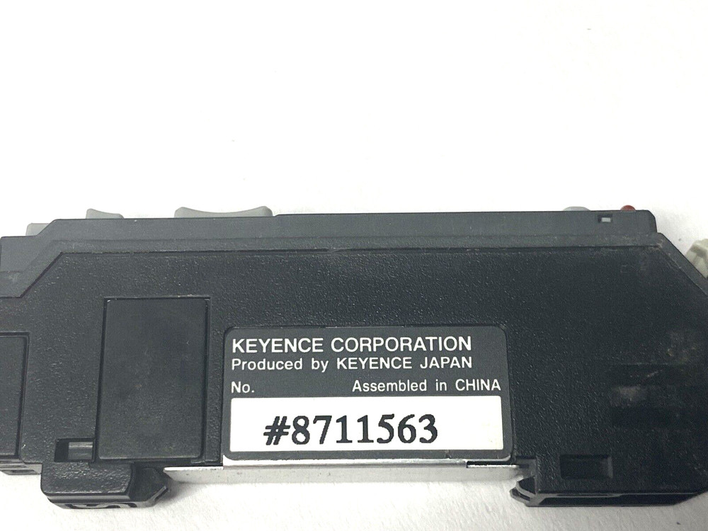 Keyence FS-V31P Fiber Optic Sensor Amplifier