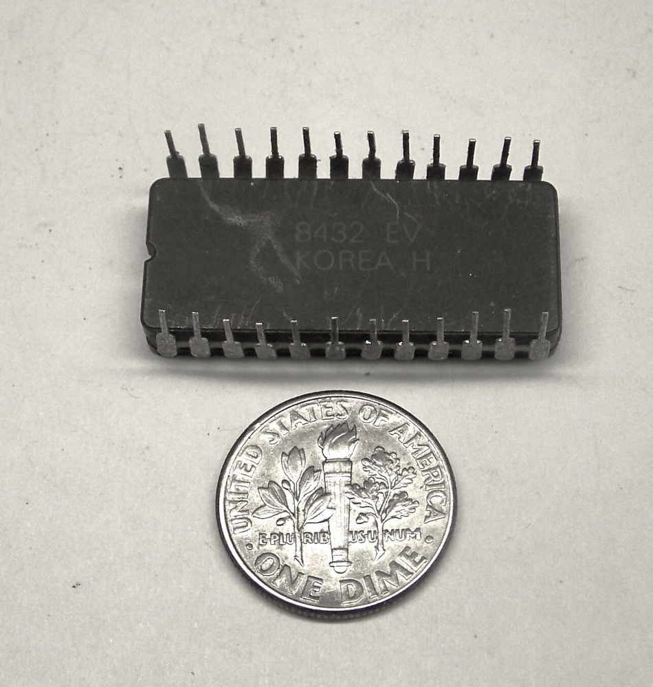 INTEL D2732A NOS 24 PIN EPROM INTERGRATED 32K UV ERASABLE PROGRAMABLE 32K 1.62L