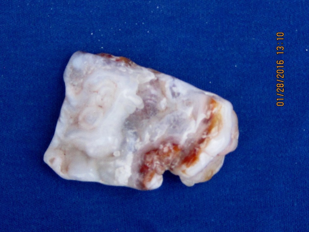 PINK ROSE AGAGTE MINERAL SPECIMENS