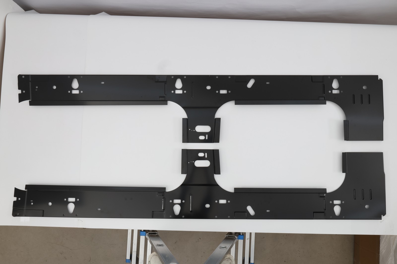 1999-2017 Ford Super Duty Crew Cab rocker panels and cab corners