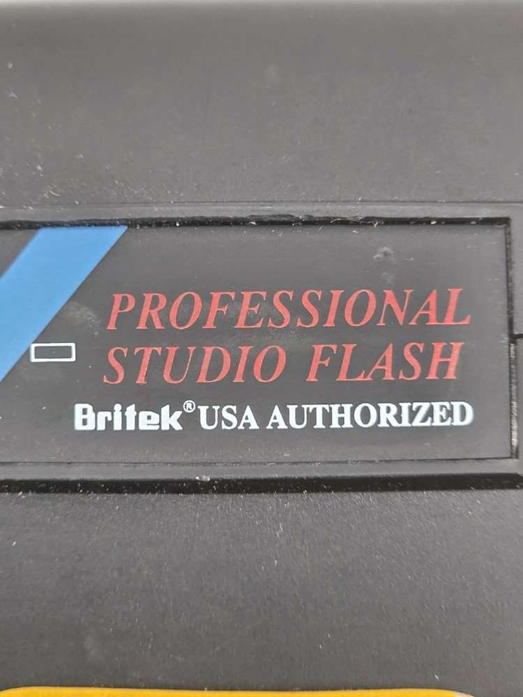 Britek PS-250 PRO PROFESSIONAL STUDIO FLASH LIGHT