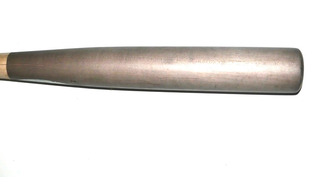 ARMANDO ALVAREZ OAKLAND ATHLETICS GAME USED SIGNED CHANDLER RA13 BASEBALL BAT