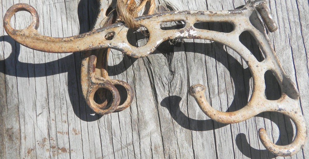 Cast Iron White Victorian Style Coat Hooks ,Hat Hooks, Rack Hooks ,Hall Tree