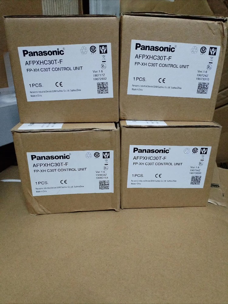 1pcs Panasonic AFPXHC30T-F Programmable Controller