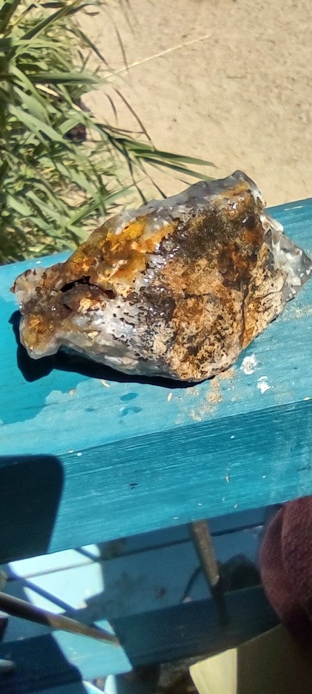 Agate Graveyard Point Specimen Rough Many Possibilities Display Collect