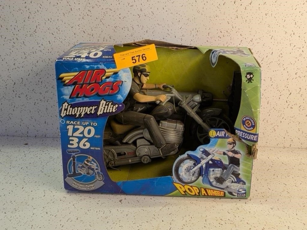 AIR HOGS CHAPPER BIKE POP A WHEEL Spin Master Sealed 2006