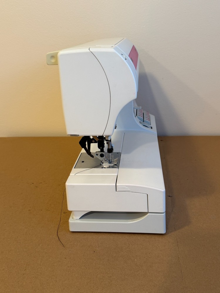 PFAFF tipmatic 6120 sewing machine