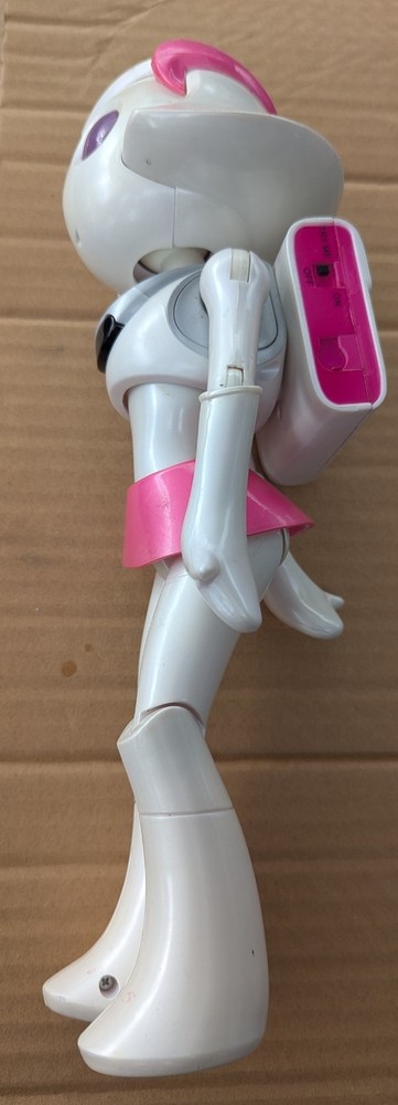 Sakura Best Friend Robot Interactive Electronic ( Works )