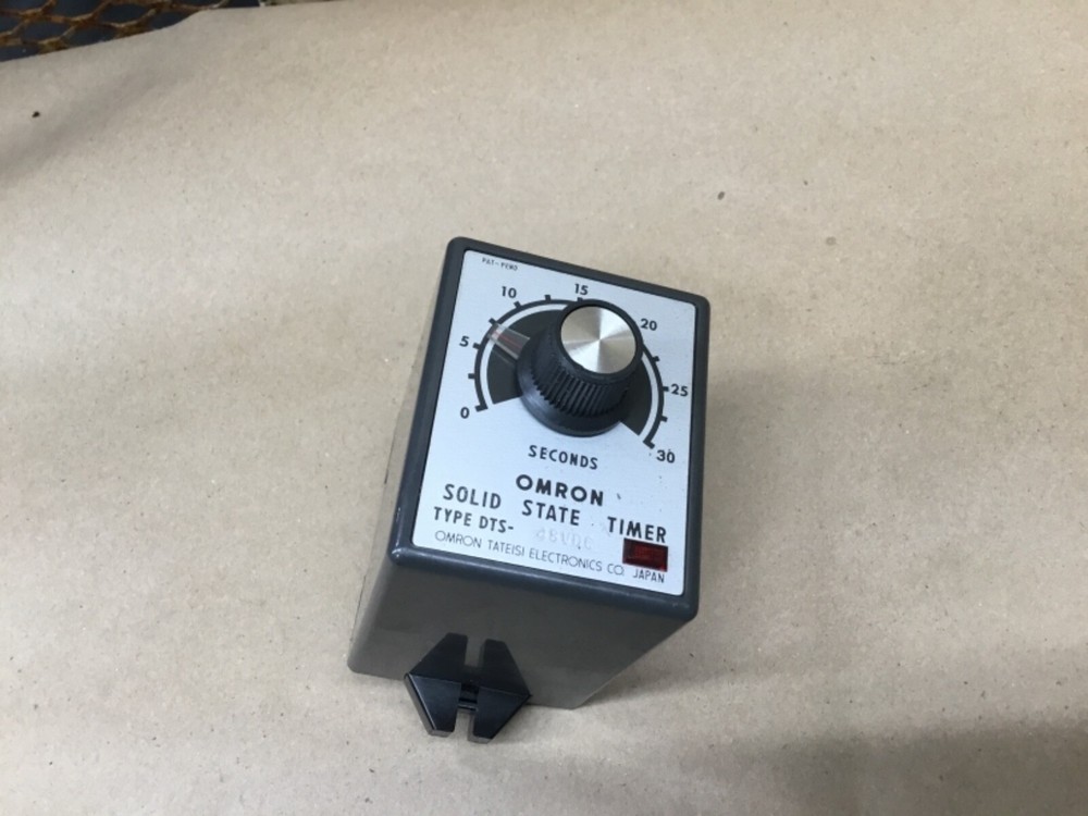 Omron Solid State Timer Relay DTS-44A001C 0-30 Seconds 8 Pin #55B43