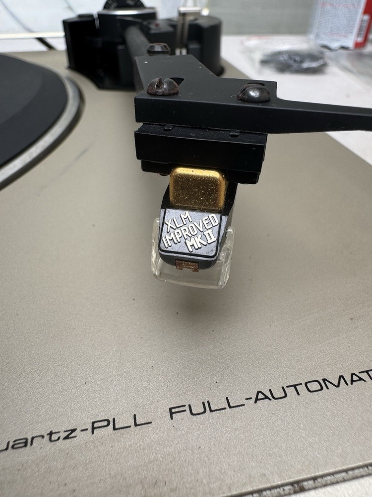 Pioneer PL -7 DD full automatic turntable needs new needle