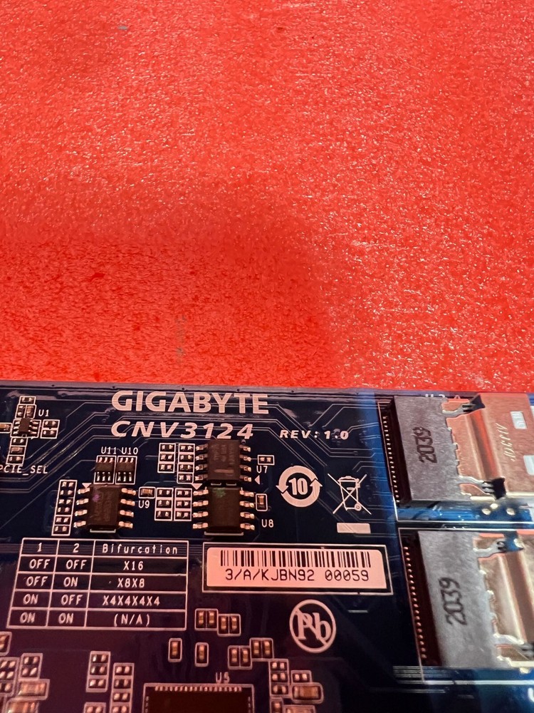 GIGABYTE CNV3124 SATA U2 RAID CONTROLLER CARD