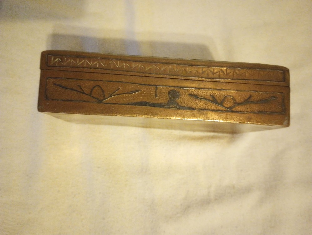 ANTIQUE EGYPTIAN SCENE COPPER BOX