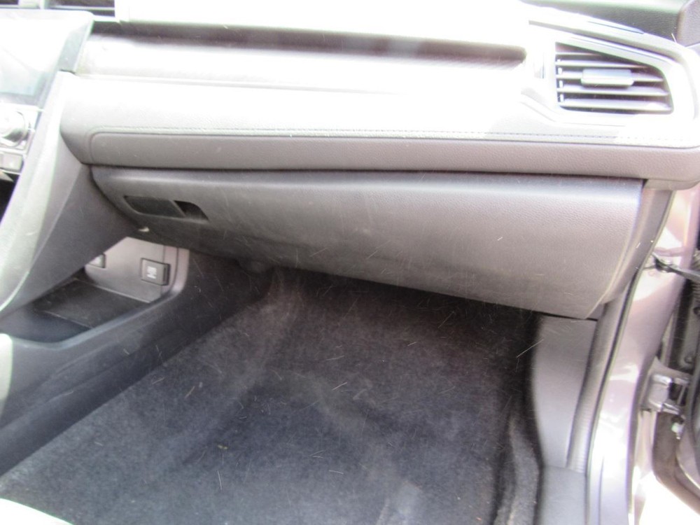 CIVIC     2017 Glove Box 1074867