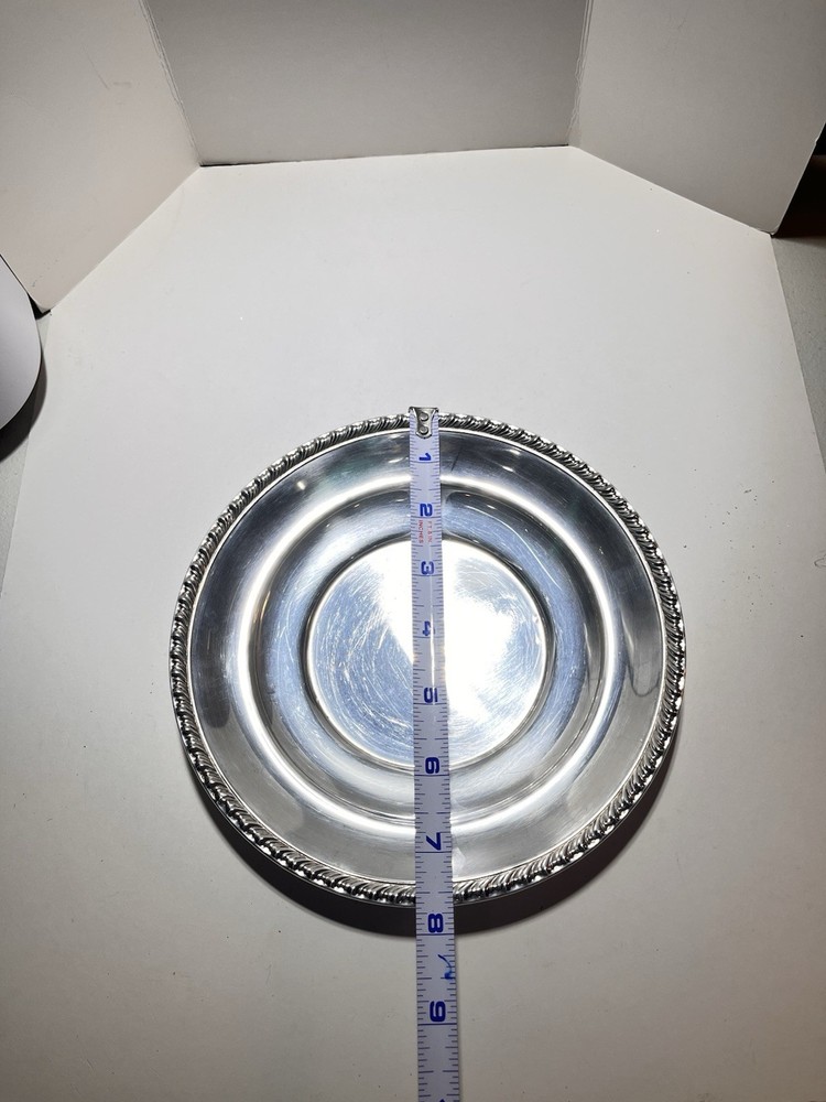 Wallace Sterling Silver “Wave” Edged Serving Bowl 89.4 G