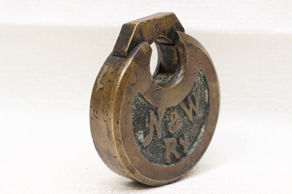 ORIGINAL SOLID BRASS PANCAKE LOCK PADLOCK NO KEY