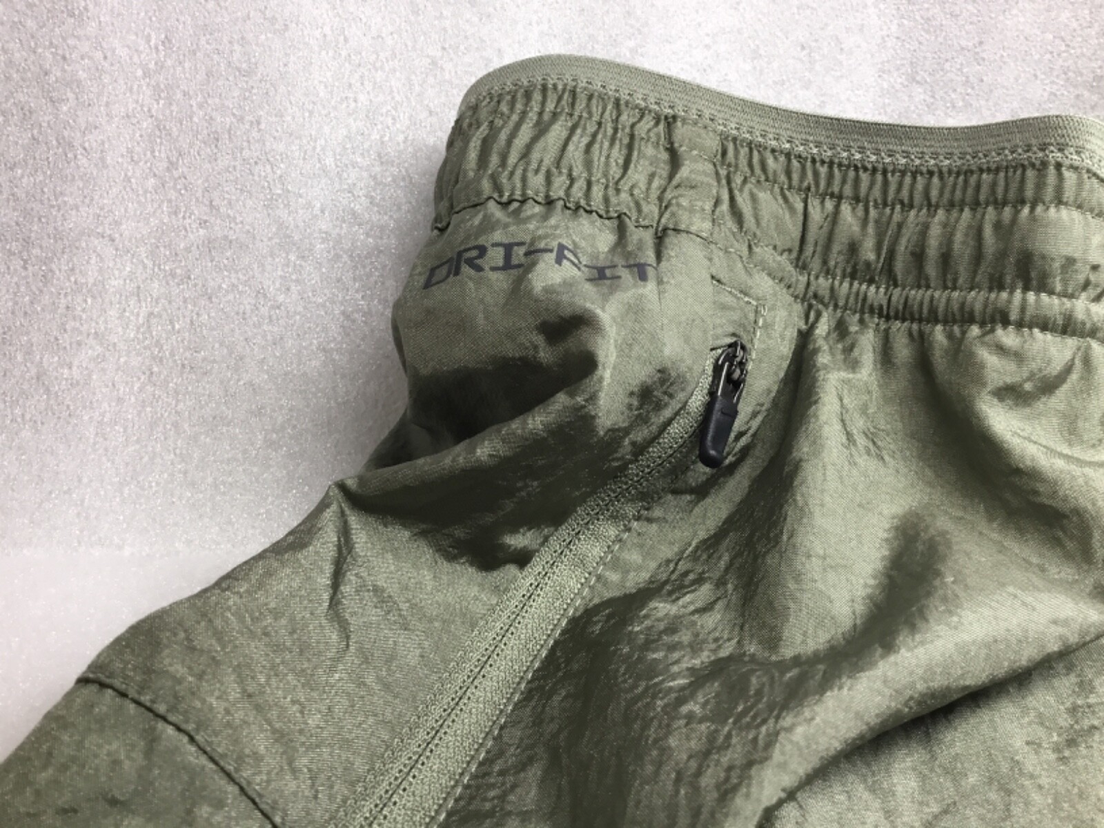 NEW MENS SIZE M NIKE STRIDE RUNNING DIVISION 5" Dri-FIT SHORTS FN3391-053