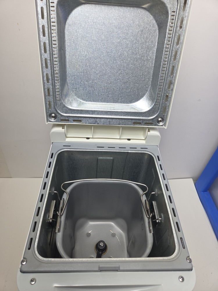 Zojirushi BBCC-N15 Automatic Bread Maker Machine Tested Works