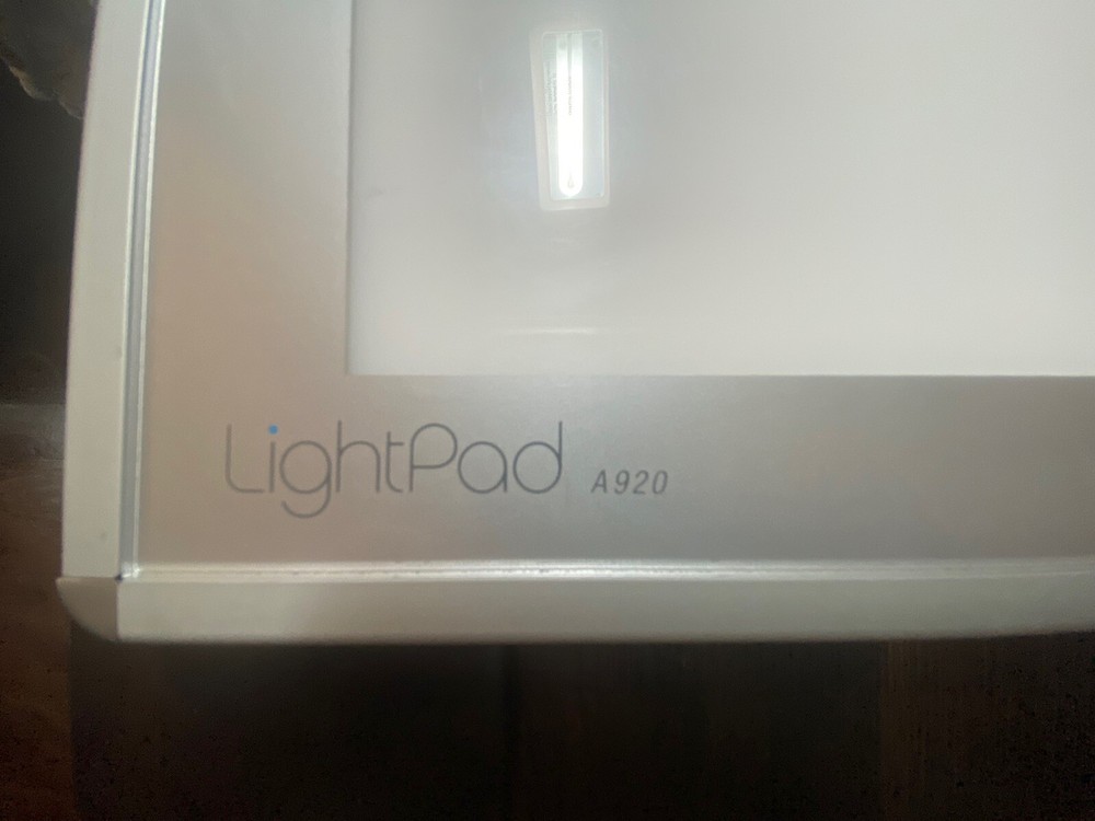 Artogragh Light Pad A920