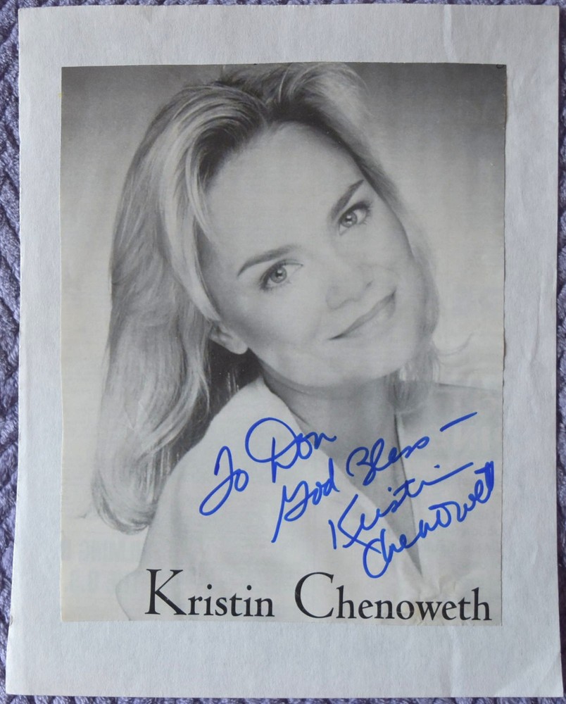 Kristin Chenoweth Hand Signed Picture