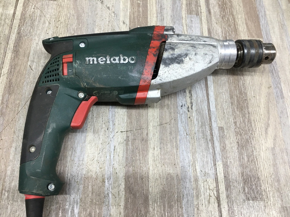 Metabo SBE 710 110v Drill WITH MORE EXTRA BITS TESTED NICE IN BOX