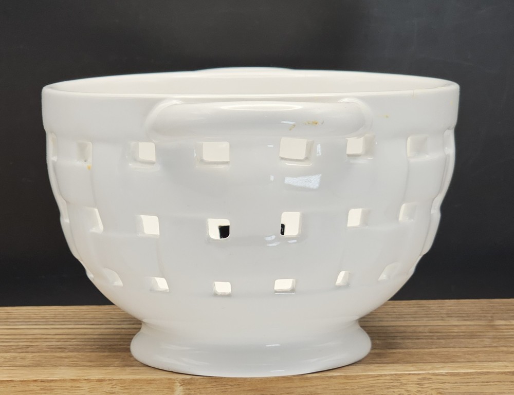 Cute Small White Ceramic Colander Basket Weave Design Fruit/Decor