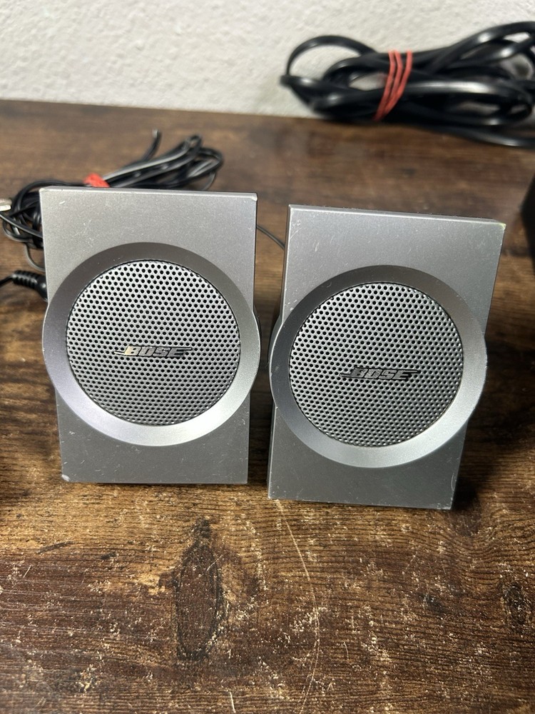 Bose Companion 3 Multimedia Speaker System for PC - Tested - Working