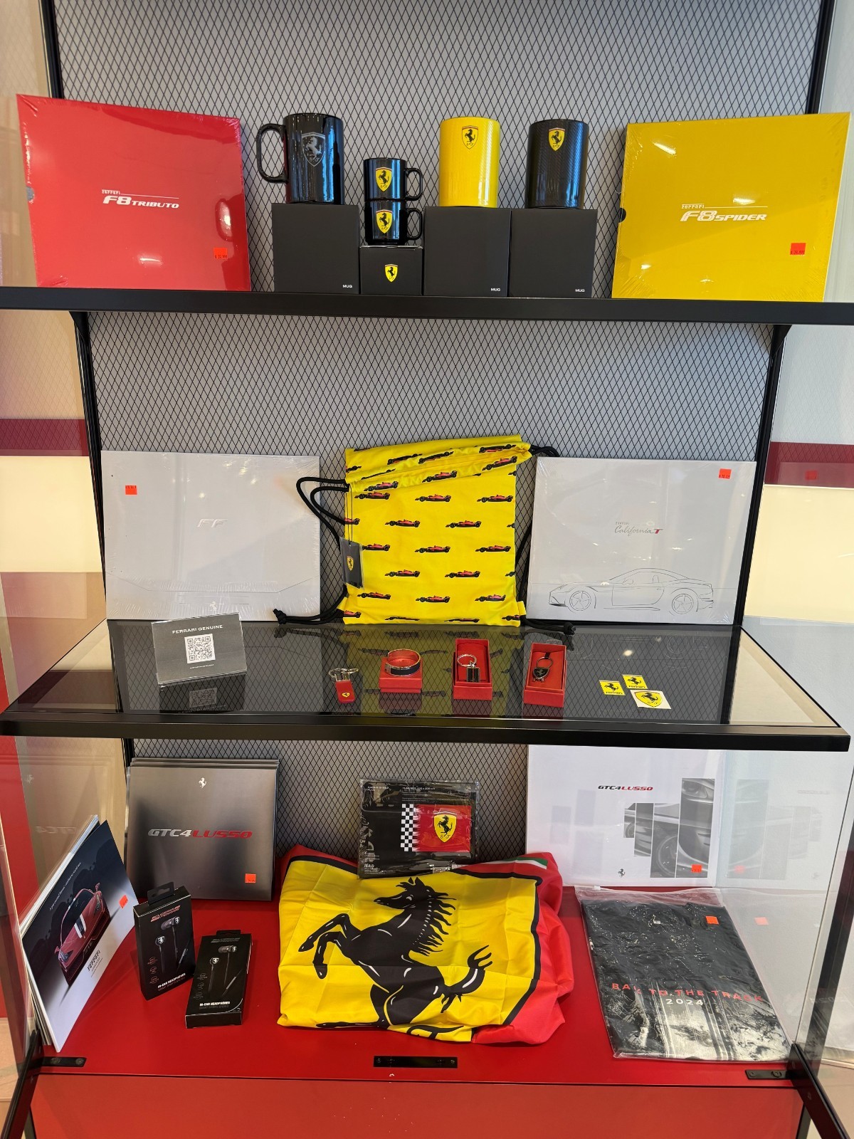 OFFICIAL Ferrari Shot Glasses – 2.2 oz Capacity NEW IN BOX set of 3