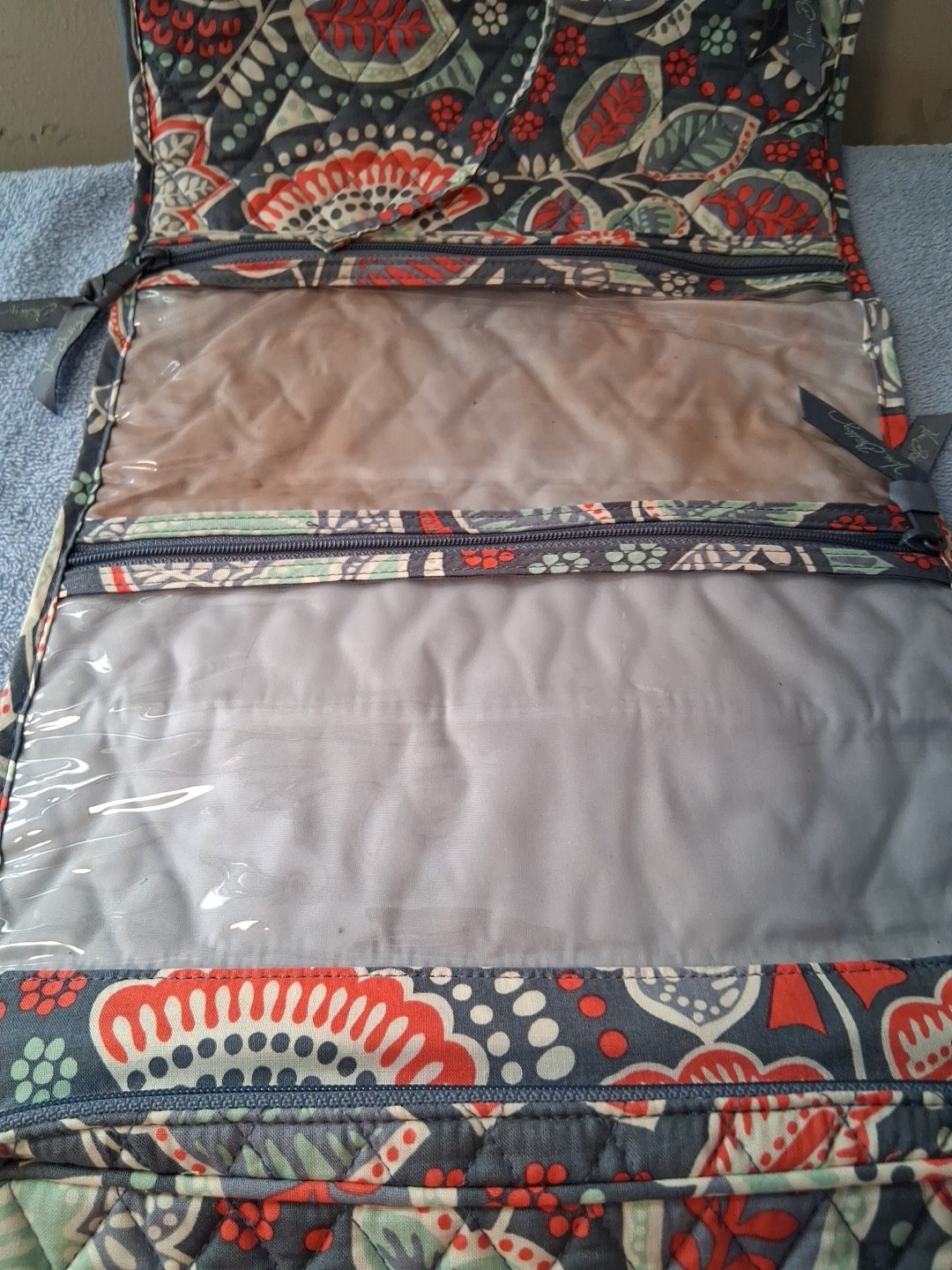 Vera Bradley Hanging Organizer