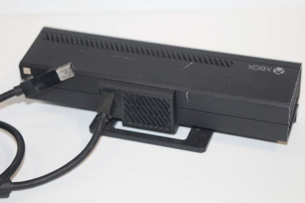 Genuine Microsoft Xbox One Kinect Camera Motion Sensor Bar Black Model 1520