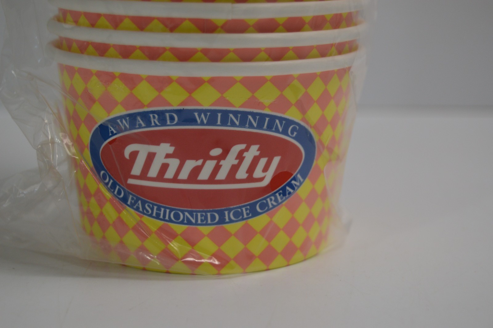 50 Vintage Thrifty Ice Cream 8 oz Cups NIP Collectible So CA Dairy Drug Store