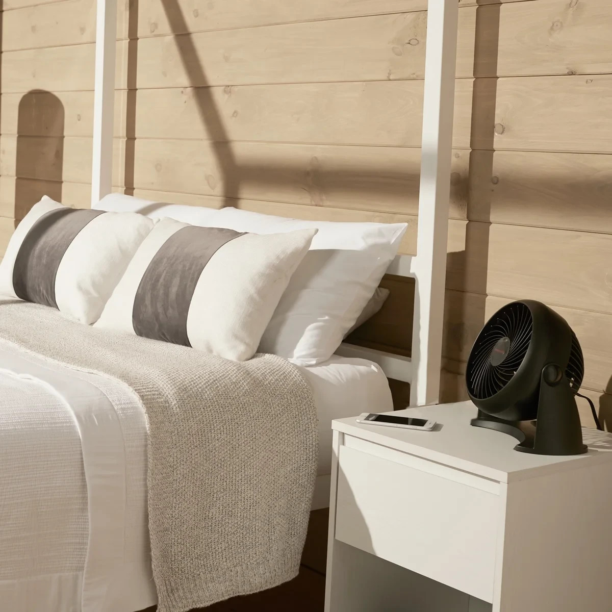 Honeywell Turboforce Fan, HT-900, 11 Inch Black / White / Orange