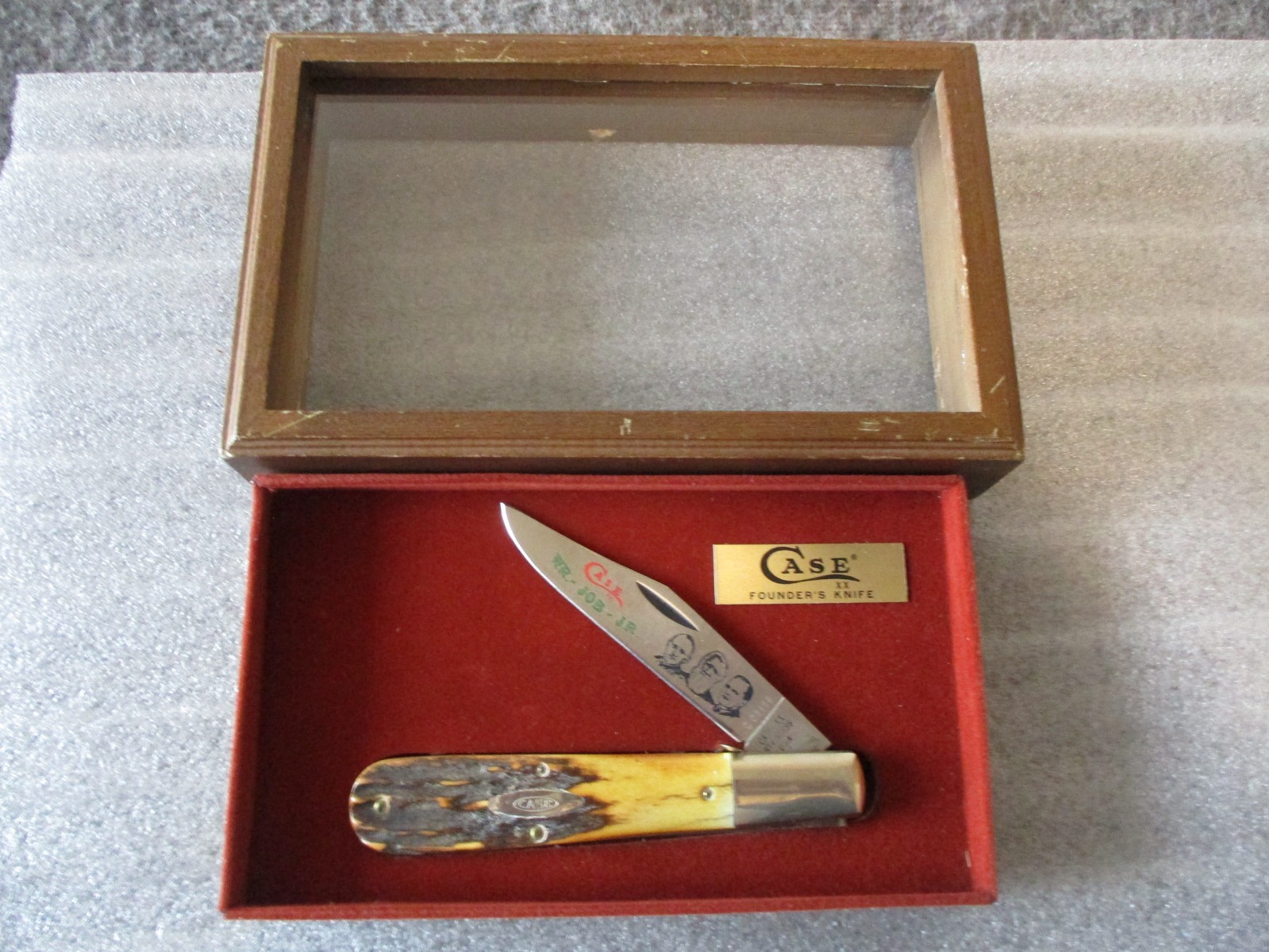 VINTAGE CASE XX 5143 SSP LTD PRODUCTION FOUNDERS STAG KNIFE in DISPLAY CASE
