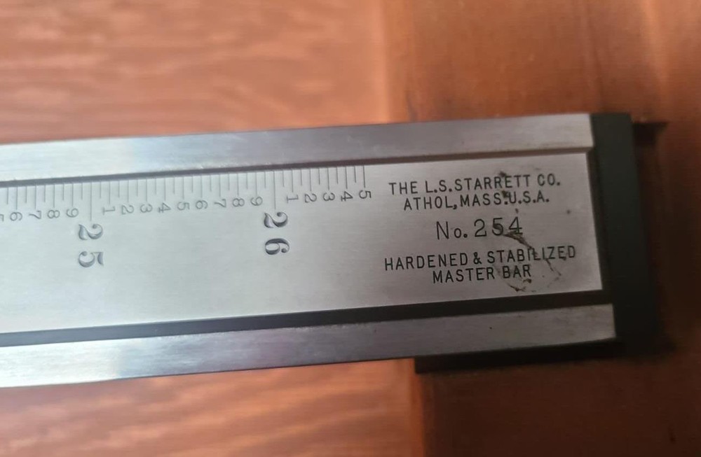 Starett Master Vernier Height Gage 254