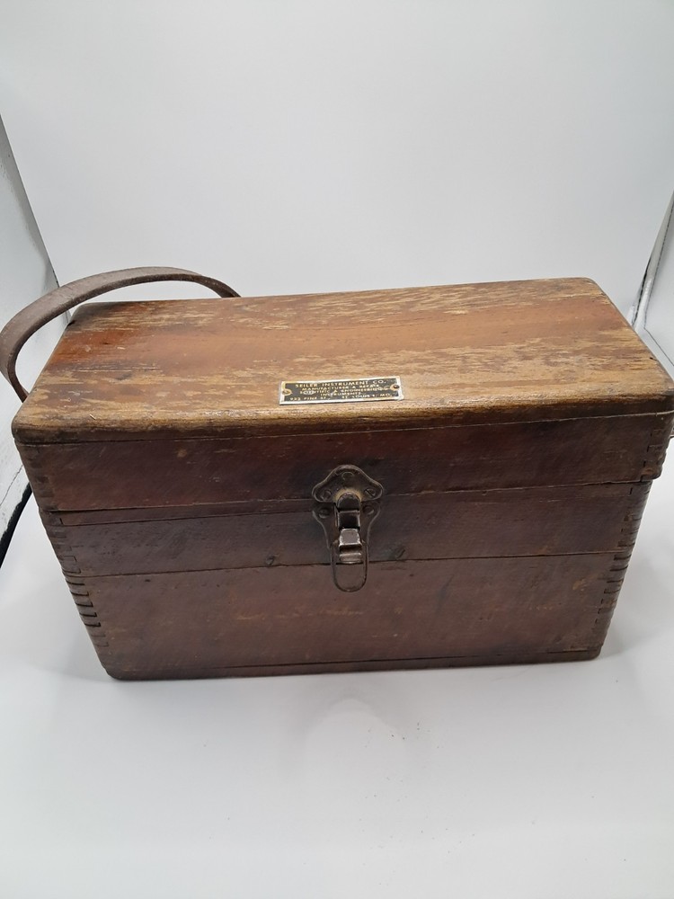 Vintage Seiler inst.co. St.Louis transit scope
