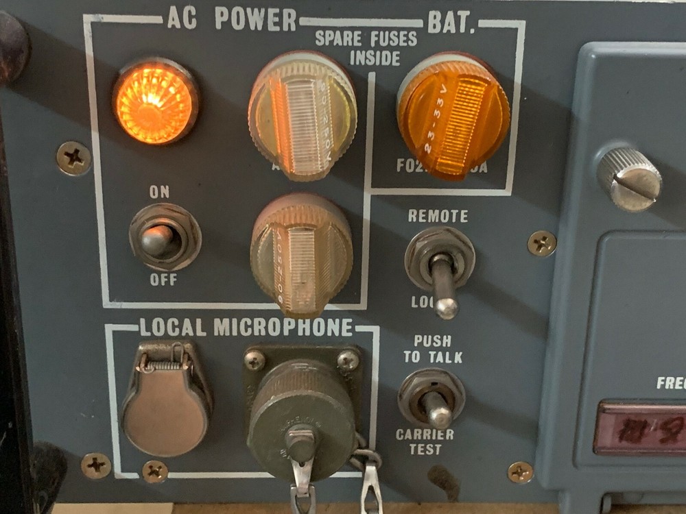 ITT Aerospace Optical Division T-1108 / GRT-21 Radio Transmitter 8004201G2