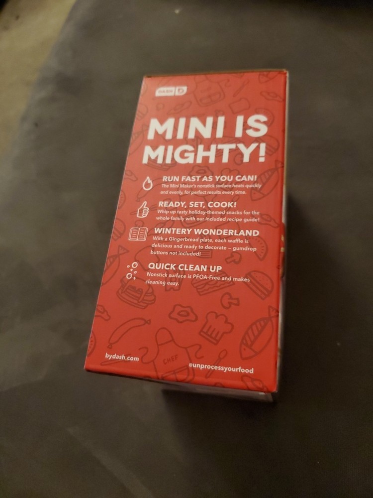 Dash Gingerbread Man Mini Waffle Maker, Red - New