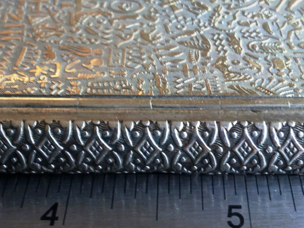 ANTIQUE STERLING SILVER SNUFF BOX