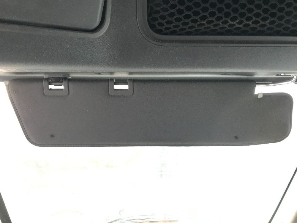 Freightliner CASCADIA Right/Passenger Interior Sun Visor - Used