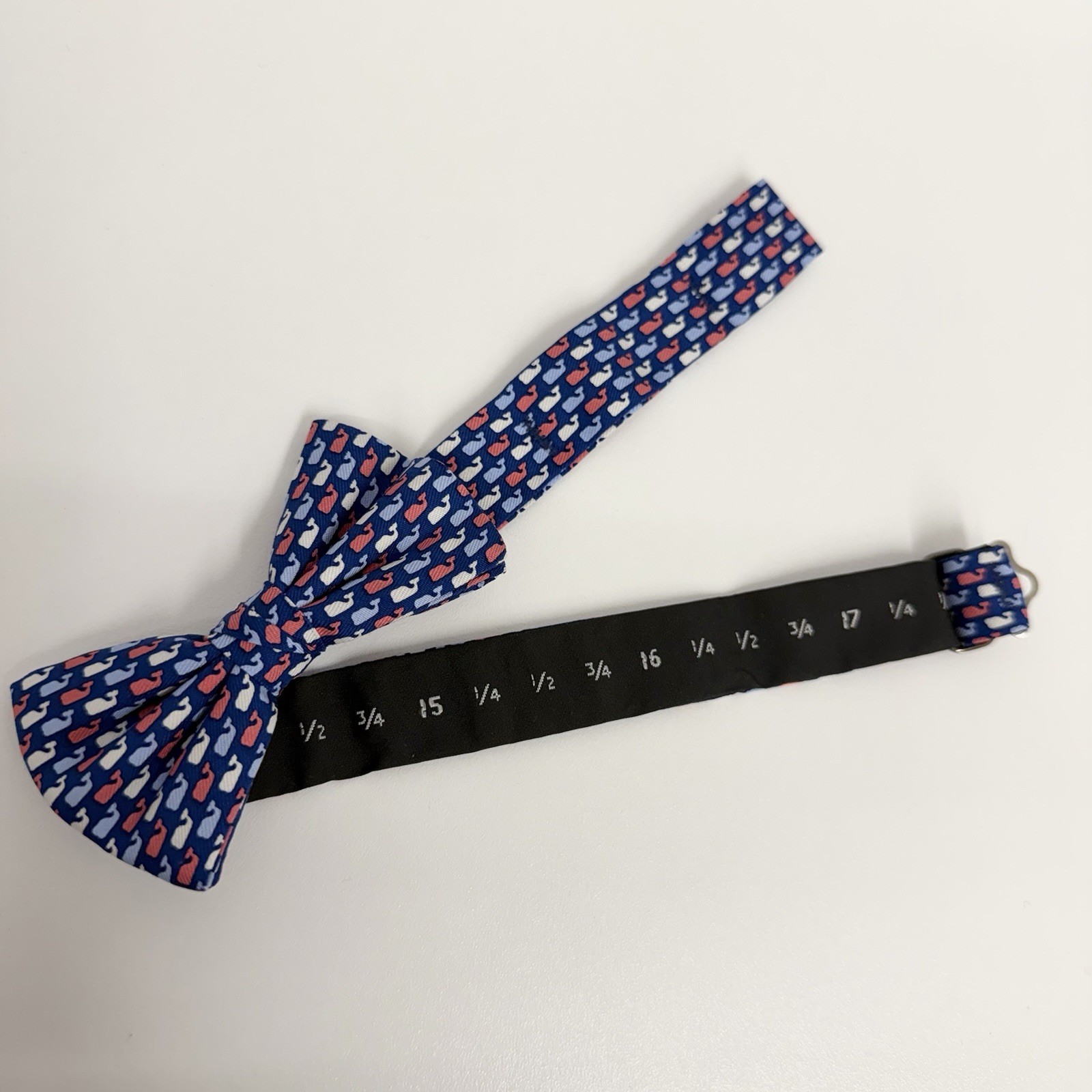 Vineyard Vines NEW Boys Bow Tie AOP Whale Logo Blue/Pink/White Silk USA 2" x 14"