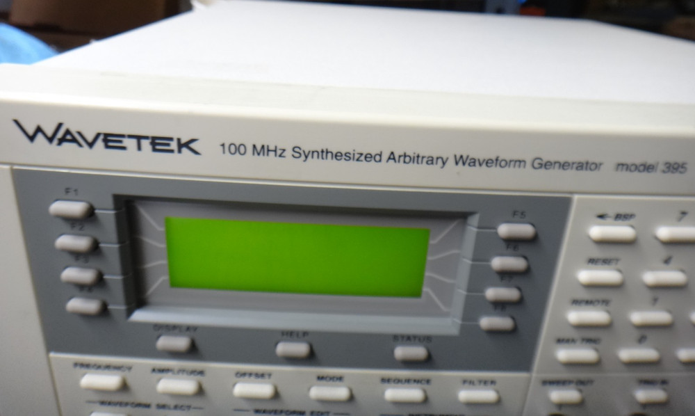 Wavetek 395 100 MHz Synthesized Arbitrary Waveform Generator - Free Shipping